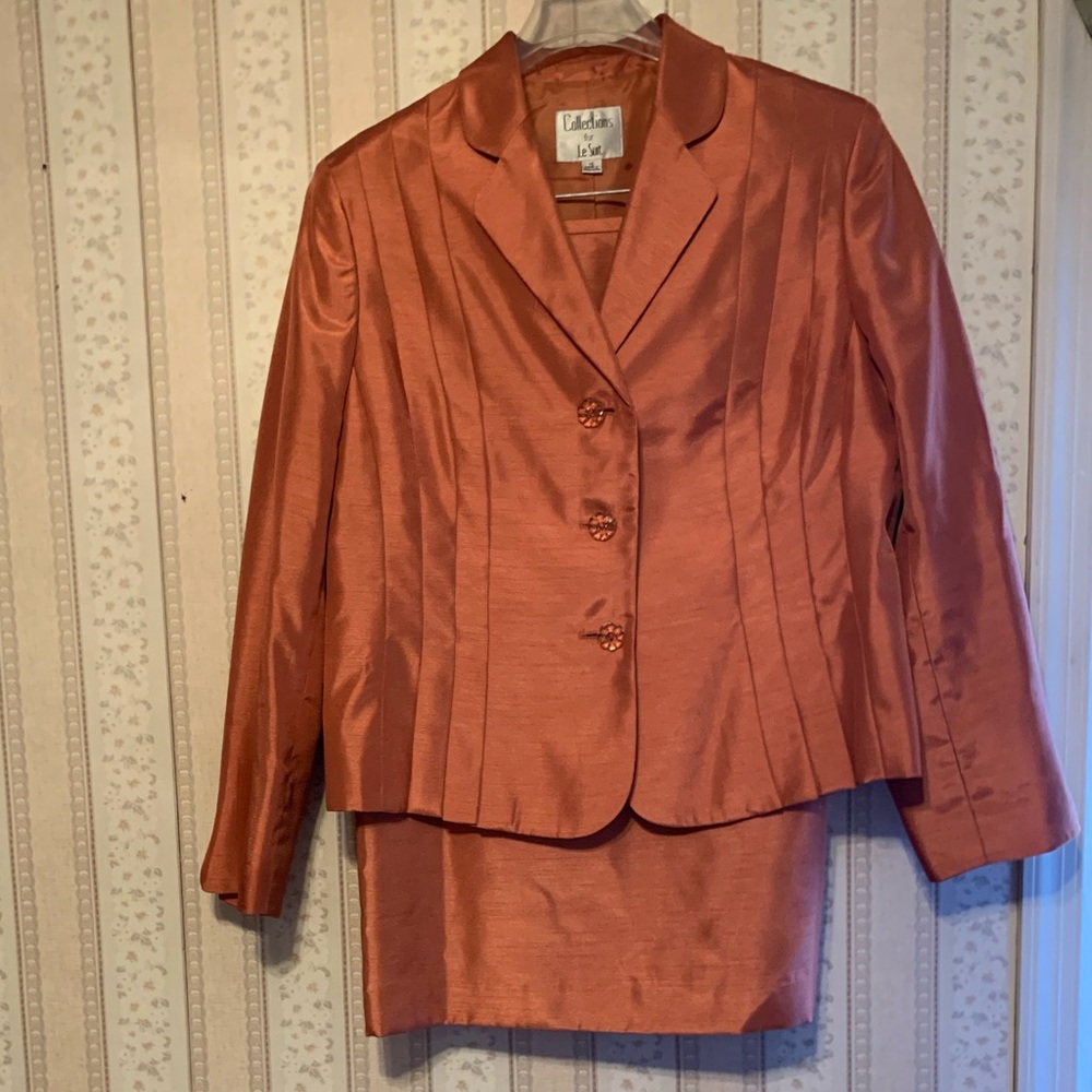 Orange 2 piece skirt and blazer size 16